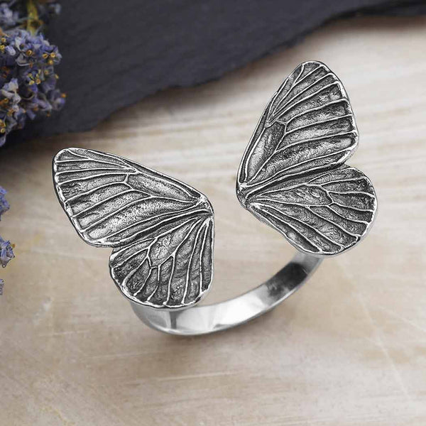 Dimensional Butterfly Wings Ring