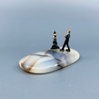 People Dancing on Agate