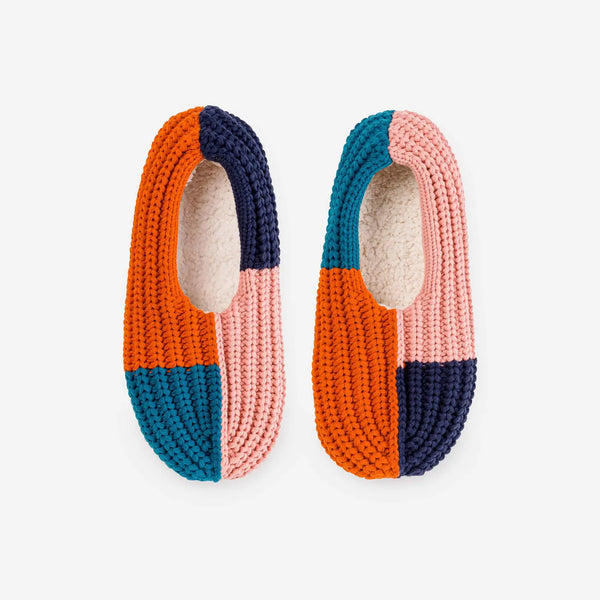 Quattro Knit Slippers: Navy/Flame