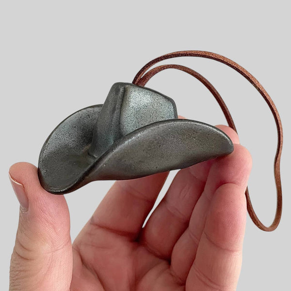 Ceramic Cowboy Hat Ornament — Black Gold