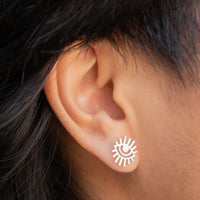 Long Lashes Eye Post Earrings
