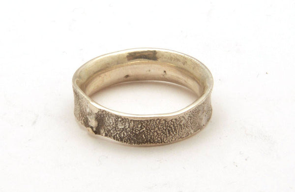 Reticulated Band Ring