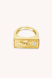 Mustang Ring in Gold